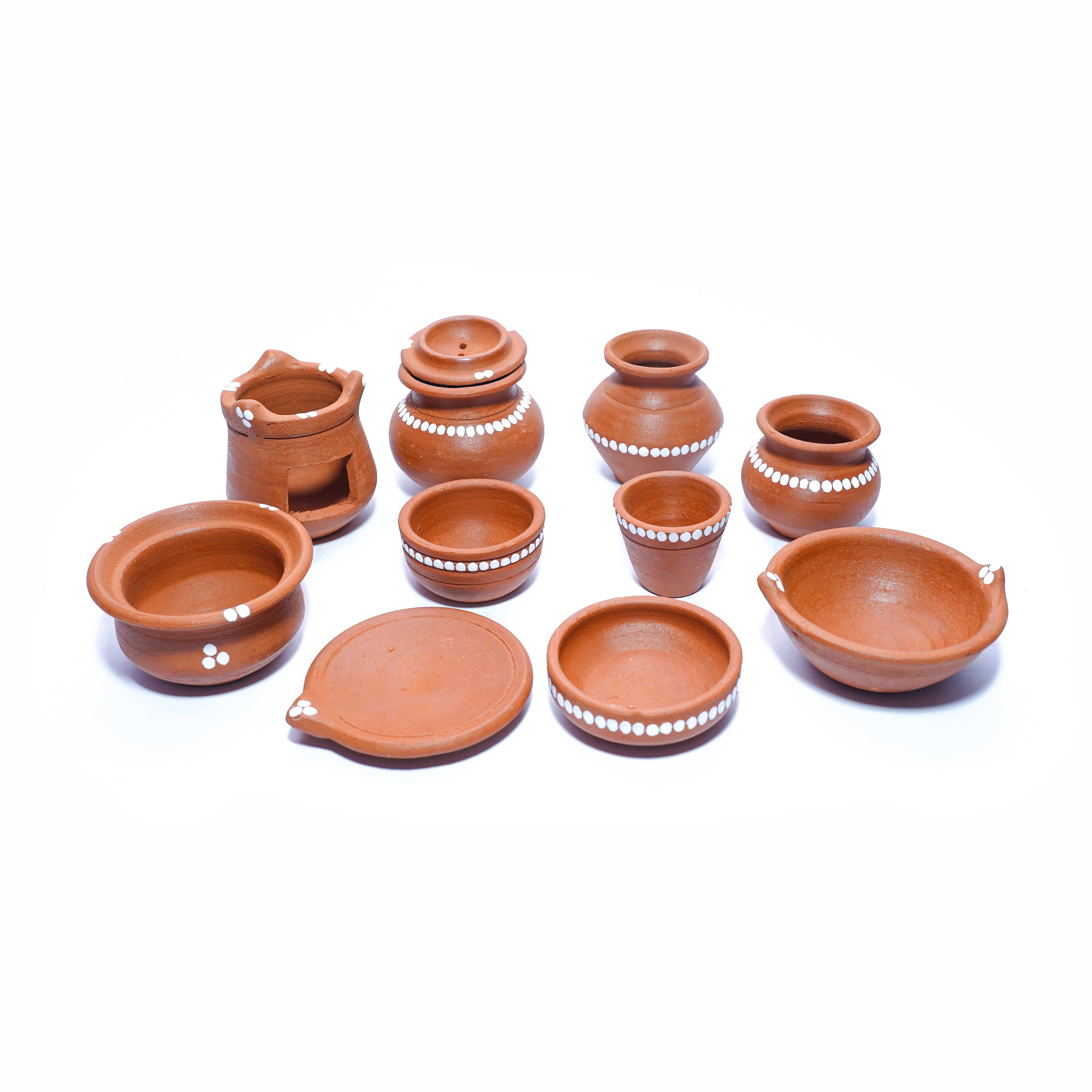 13 PIECES MINIATURE KITCHEN SET (HANDCRAFTED)